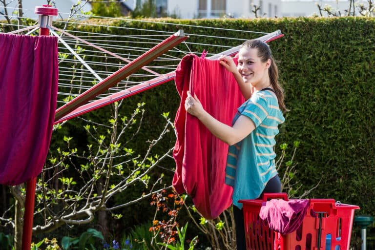 How to Replace a Rotary Washing Line and Make It Last Longer