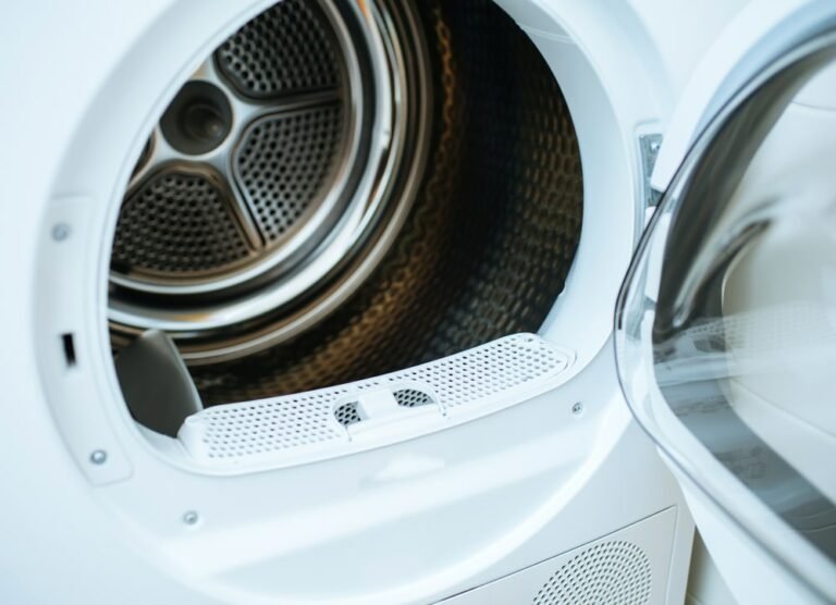 Laundry Tech: What Is a Condenser Tumble Dryer?