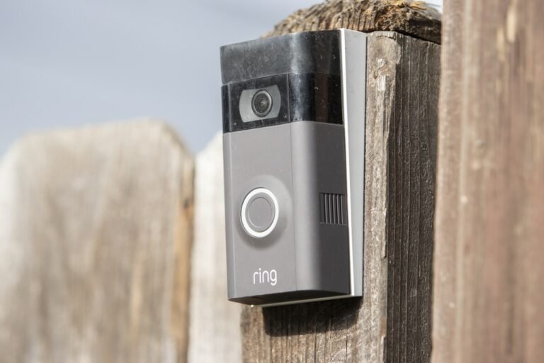 How Do Wireless Doorbells Work: A Complete Guide