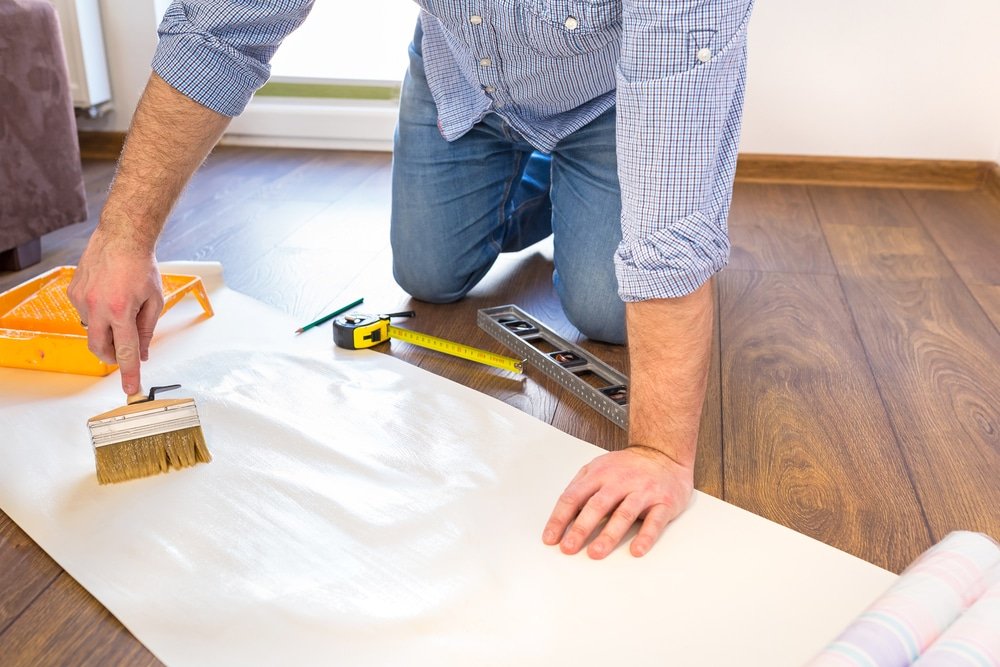how long does wallpaper paste take to dry