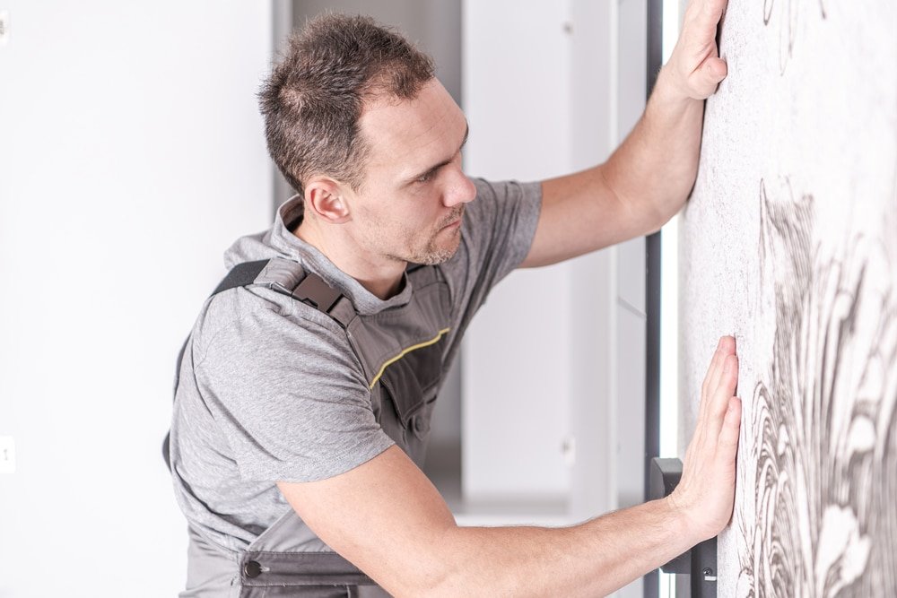 how to decorate walls