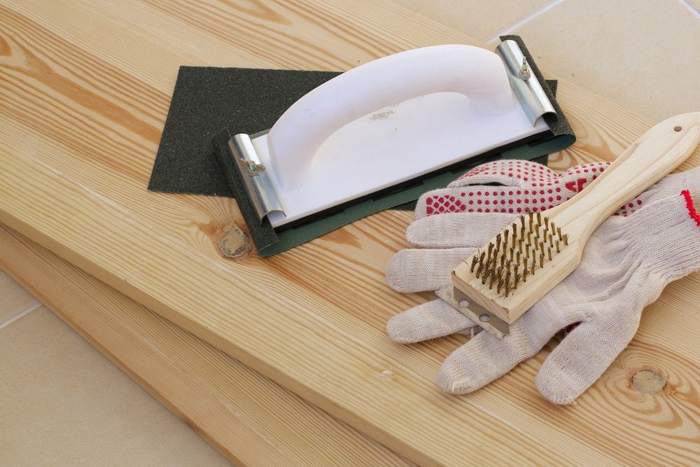 how to distress wood