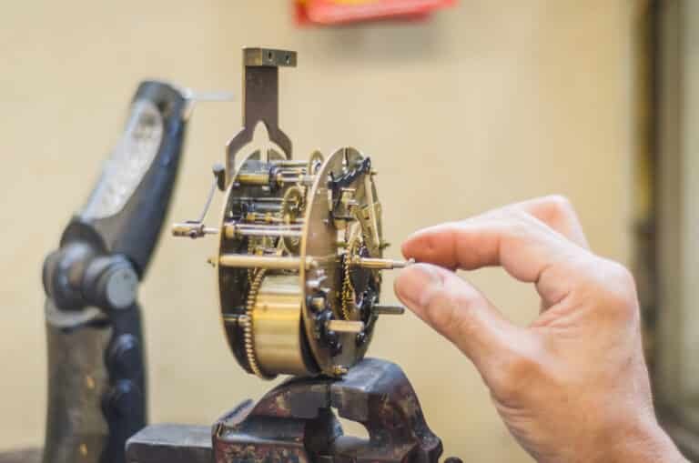 How to Fix an Overwound Clock – A Step By Step Guide