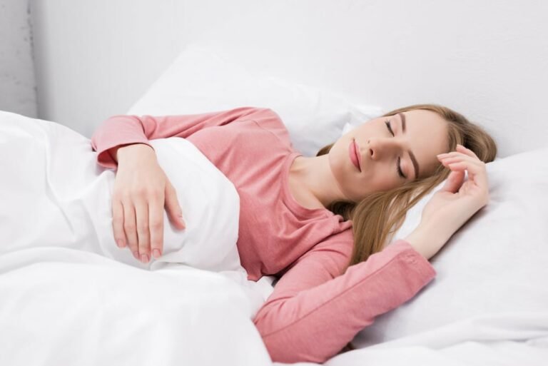 Less Pain, Better Sleep: What Is a Latex Pillow?
